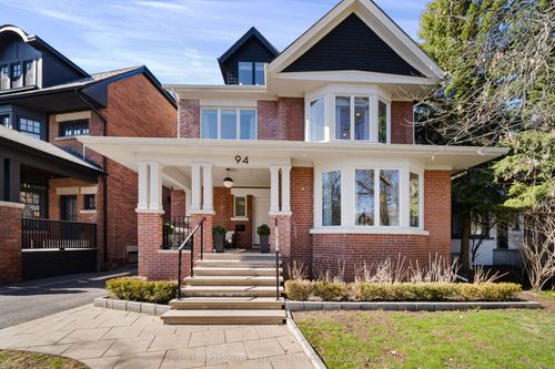 94 Binscarth Rd, Toronto, ON, M4W1Y4 | Card Image