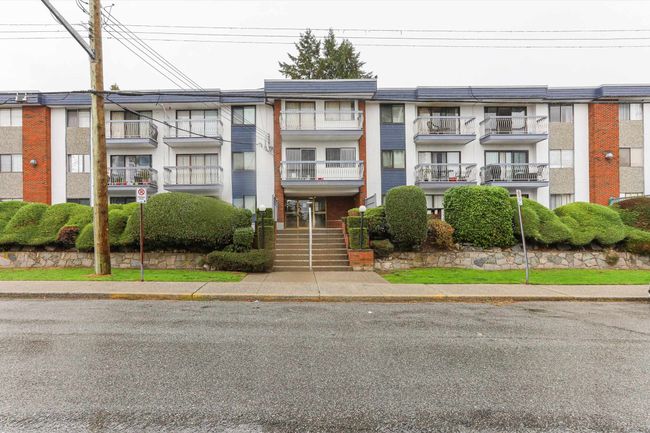 102 - 1045 Howie Avenue, Condo with 2 bedrooms, 1 bathrooms and 2 parking in Coquitlam BC | Image 1