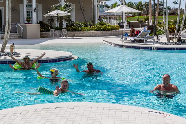 14567 Edgewater Cir, House other with 2 bedrooms, 2 bathrooms and null parking in NAPLES FL | Image 19
