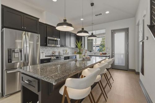 5521 Azalea Way, Newark, CA, 94560-4856 | Card Image