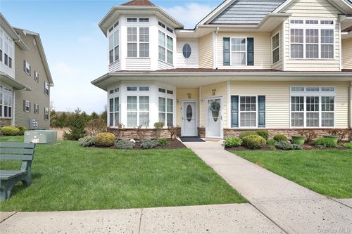 807 Egrets Lndg, Carmel, NY, 10512-2475 | Card Image