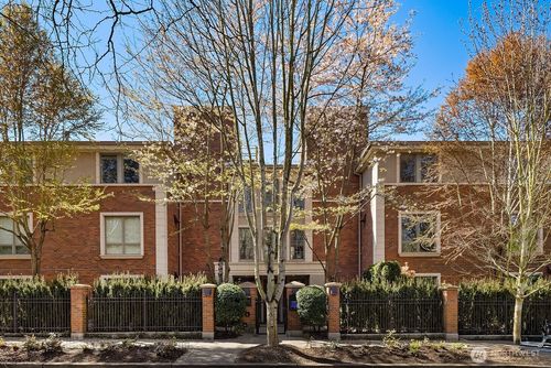 1-1185 Broadway E, Seattle, WA, 98102-4485 | Card Image