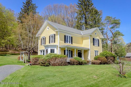 187 West St, New Lebanon, NY, 12125 | Card Image