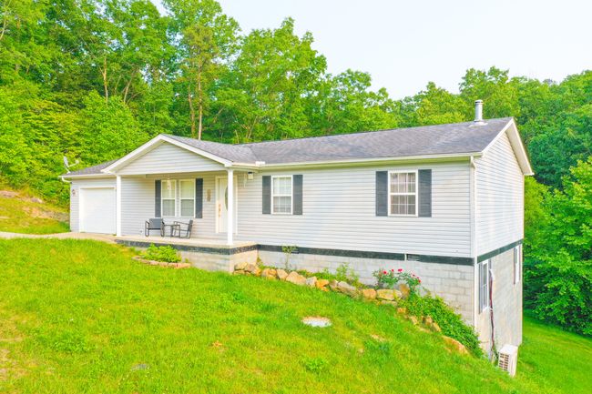 15 April Ln, House other with 5 bedrooms, 2 bathrooms and null parking in Corbin KY | Image 6
