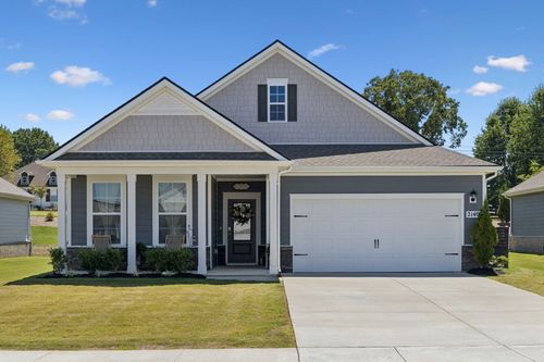 2140 Quinn Dr, White House, TN, 37188-2403 | Card Image