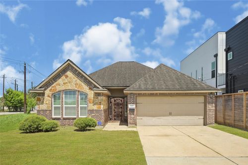 7905 Livingston St, Houston, TX, 77051-1533 | Card Image