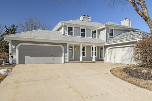 1902 Big Bend Road, WAUKESHA, WI, 53189 | Card Image