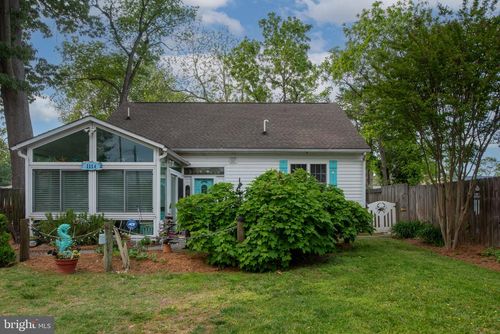 111 2nd St, COLONIAL BEACH, VA, 22443 | Card Image
