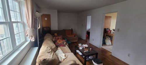 b-67 223rd Pl, Oakland Gardens, NY, 11364-2623 | Card Image