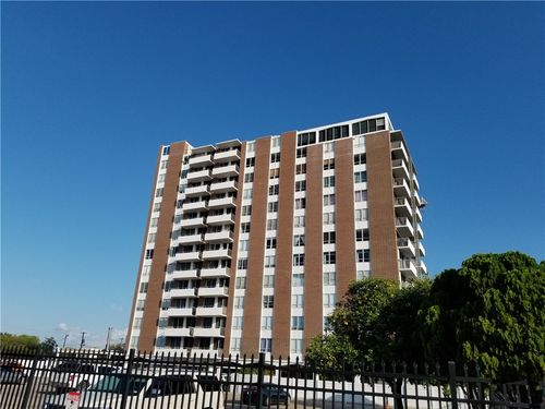 apt-704-715 Upper Broadway St, Corpus Christi, TX, 78401-3536 | Card Image