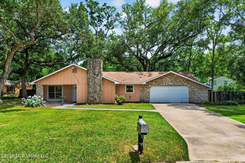 3604 Oakside Cir, Gautier, MS, 39553-4524 | Card Image