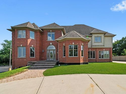 8841 W 100th Pl, Palos Hills, IL, 60465-1151 | Card Image