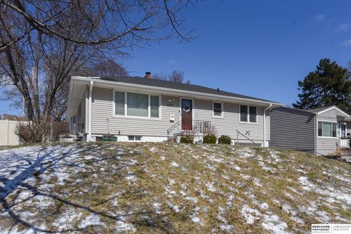 8110 Hascall St, Omaha, NE, 68124-3225 | Card Image