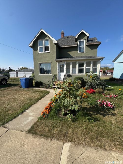 1481 101st Street, North Battleford, SK, S9A1A1 | Card Image