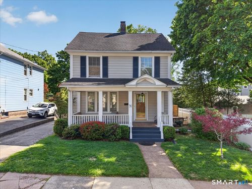 54 Thornton St, Hamden, CT, 06517-1320 | Card Image