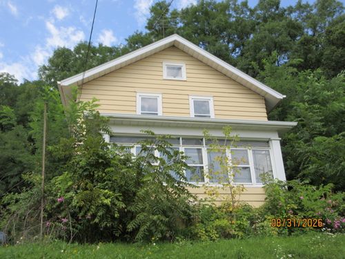 732 E North St, Waukesha, WI, 53188 | Card Image