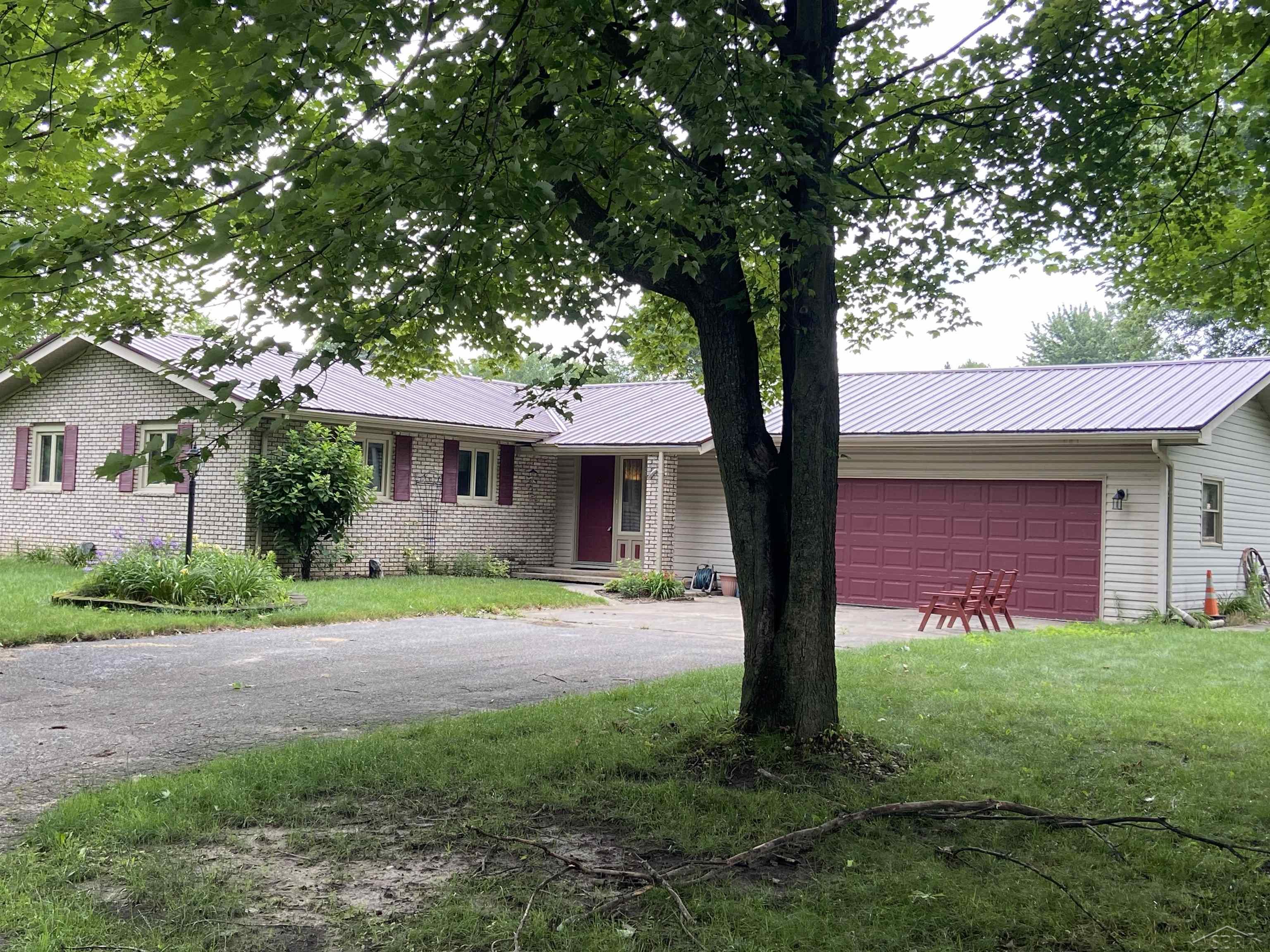Thunderbird Dr, Saginaw, MI 48609