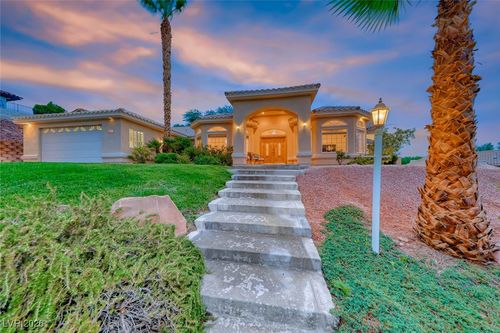 940 Pyrite Ave, Henderson, NV, 89011-3058 | Card Image