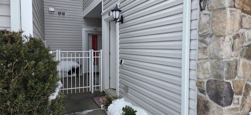 41 Greentree Ct, Shirley, NY, 11967-3653 | Card Image