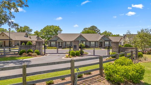 214 Camden Way, DALTON, GA, 30721-1730 | Card Image