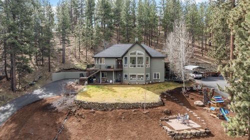 69856 Camp Polk Rd, Sisters, OR, 97759-9712 | Card Image