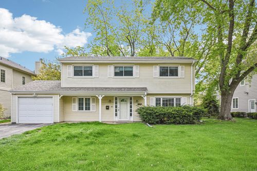 1235 Dartmouth Ln, Deerfield, IL, 60015-4072 | Card Image