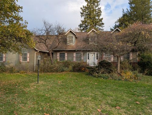 26083 Coshocton Rd, Howard, OH, 43028-9704 | Card Image