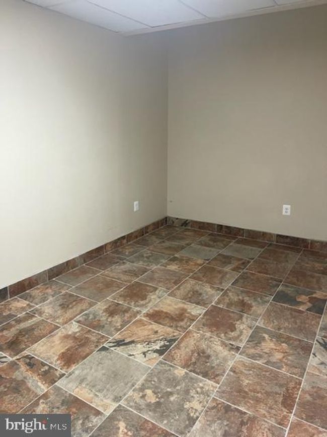 FL-2ND - 2875 Towerview Rd, Home with 0 bedrooms, 0 bathrooms and null parking in Herndon VA | Image 33