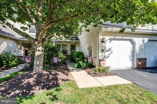 120 Hickory Ln, READING, PA, 19610-1054 | Card Image