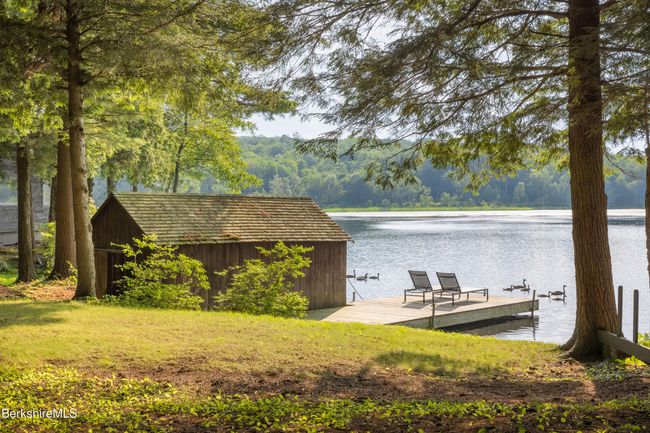 14 Sullivan Rd, House other with 3 bedrooms, 6 bathrooms and null parking in Sandisfield MA | Image 26