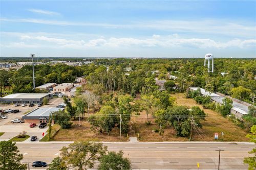 417 Fm 517 Rd E, Dickinson, TX, 77539 | Card Image