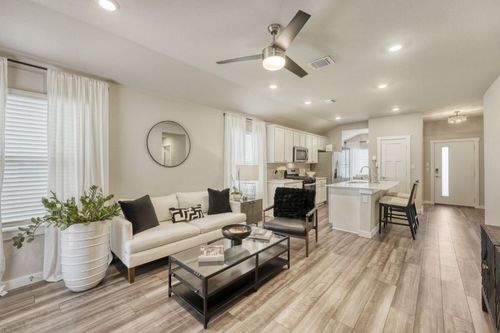 200 Coda Xing, Georgetown, TX, 78633-2366 | Card Image