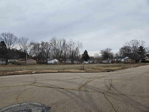2535 Loma Dr, Beloit, WI, 53511 | Card Image