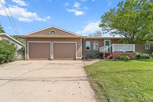 3124 10th Ave N, Fort Dodge, IA, 50501-2914 | Card Image