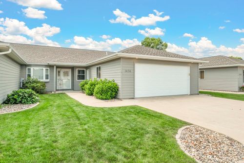 1434 Indian Hills Dr, Spirit Lake, IA, 51360-7575 | Card Image