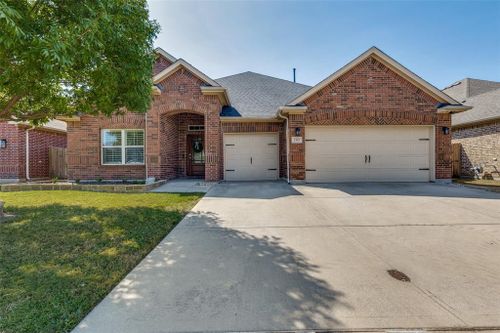 1305 Mesa Crest Drive, Fort Worth, TX, 76052 | Card Image