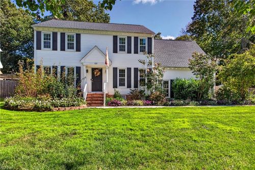 828 Woodrow Court, Chesapeake, VA, 23322 | Card Image