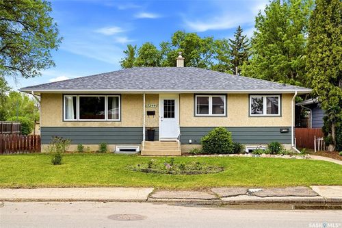 7344 6th Ave, Regina, SK, S4T0P2 | Card Image