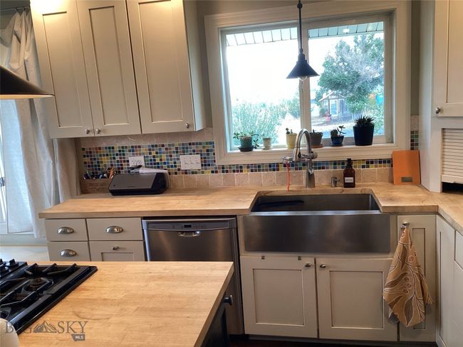 7 Robbins Ln, House other with 4 bedrooms, 2 bathrooms and null parking in Whitehall MT | Image 23