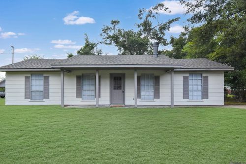 16487 Chris Rd, Prairieville, LA, 70769-5806 | Card Image