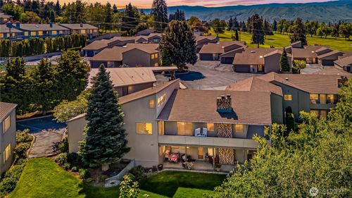 20-225 19th St Ne, East Wenatchee, WA, 98802-4272 | Card Image