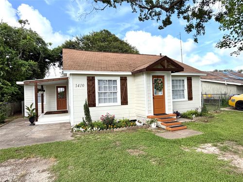 1410 N Gulf Blvd, Freeport, TX, 77541-3418 | Card Image