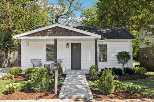 1746 22nd Ave N, Nashville, TN, 37208-1930 | Card Image