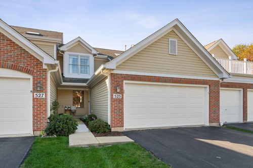 525 Bradbury Ln, Geneva, IL, 60134-3645 | Card Image