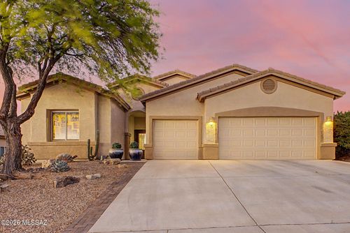 725 E Blue Mesa Pl, Vail, AZ, 85641-2265 | Card Image