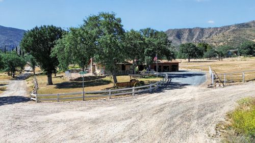6211 Wildwood Rd, Lake Isabella, CA, 93240-9583 | Card Image