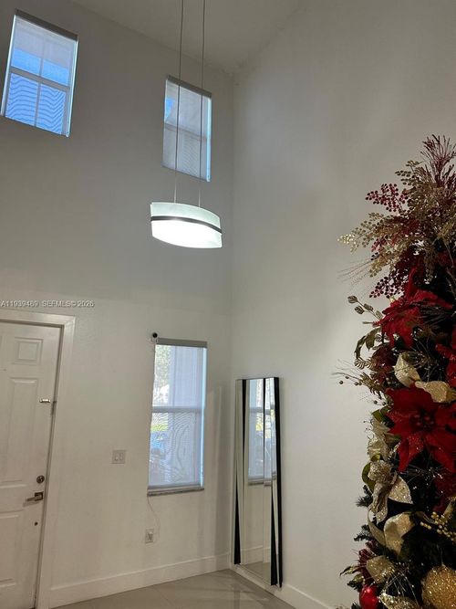 10788 Nw 74th Ln, Medley, FL, 33178-2198 | Card Image