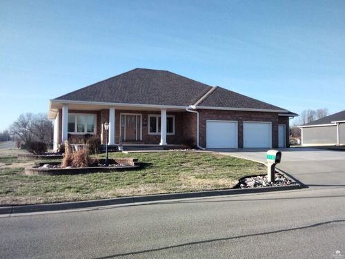 520 Elise Hts, Abilene, KS, 67410-1549 | Card Image