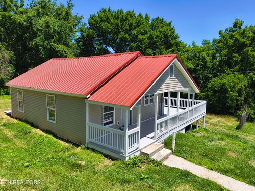 6915 Wood Rd, Corryton, TN, 37721-2721 | Card Image