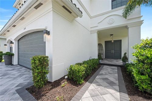4692 Kensington Cir, NAPLES, FL, 34119-9070 | Card Image